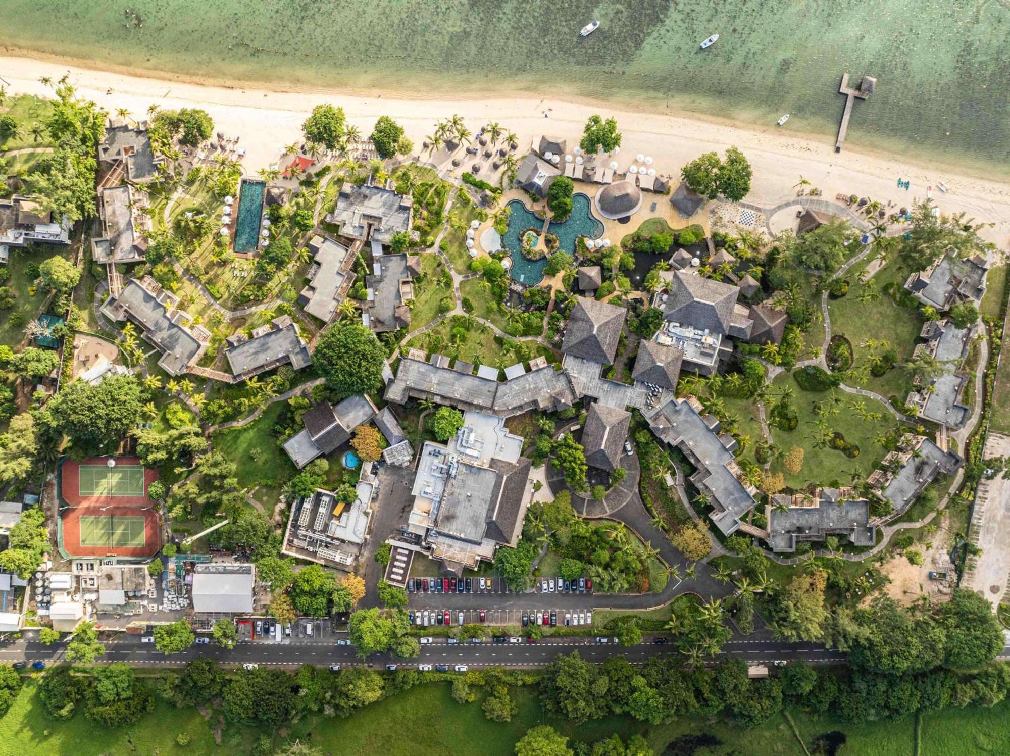 Hilton Mauritius Resort & Spa Flic en Flac Экстерьер фото